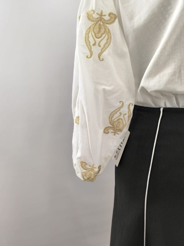 Camisa bordados dorados - Imagen 3